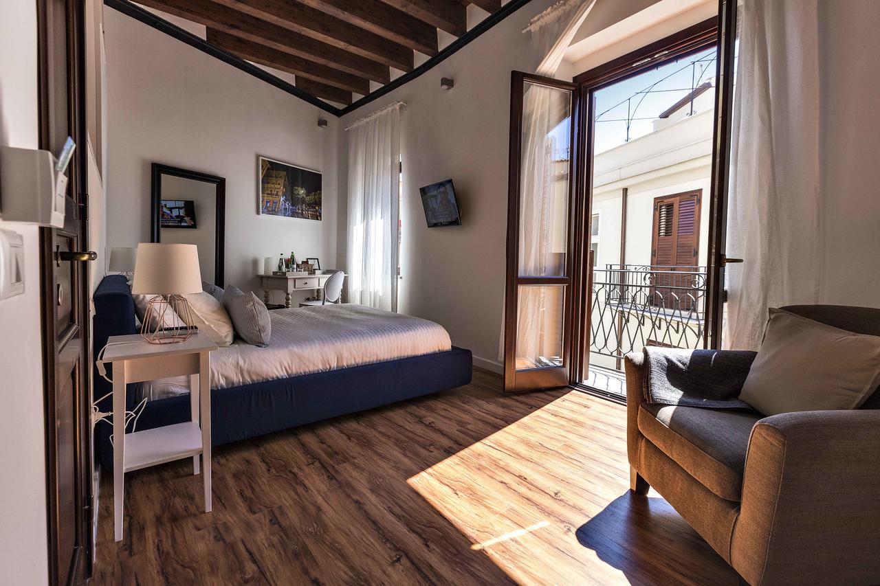 פלרמו Casa Nostra B&B מראה חיצוני תמונה