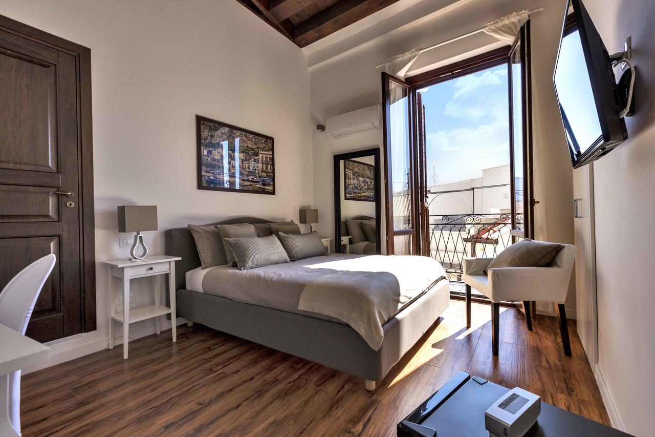 פלרמו Casa Nostra B&B מראה חיצוני תמונה